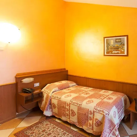 Antica Fonte Hotel 3*